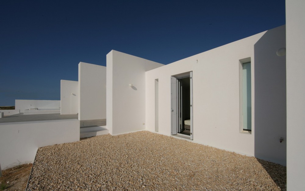 The Edge Summer Houses / React Architects