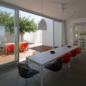 The Edge Summer Houses / React Architects The Edge Summer Houses / React Architects © Elias Chandelis
