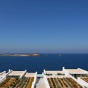 The Edge Summer Houses / React Architects The Edge Summer Houses / React Architects © Elias Chandelis