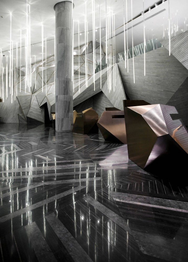 Chongqing Mountain & City Sales Office / One Plus Partnership
