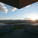 Hilltop House / Studio HT Hilltop House / Studio HT © Nathan Jenkins