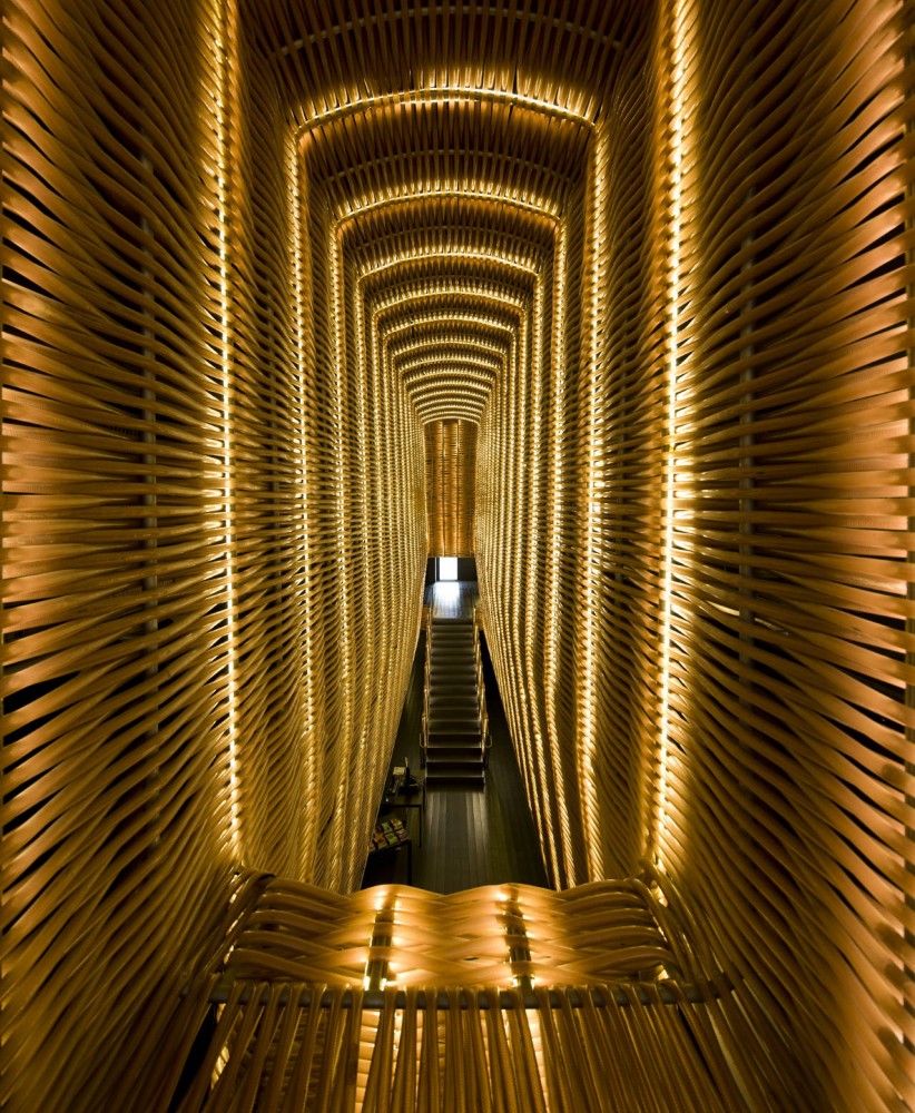 Cinema Center in Matadero de Legazpi / ch+qs arquitectos