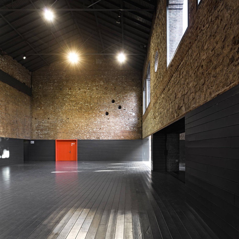 Cinema Center in Matadero de Legazpi / ch+qs arquitectos