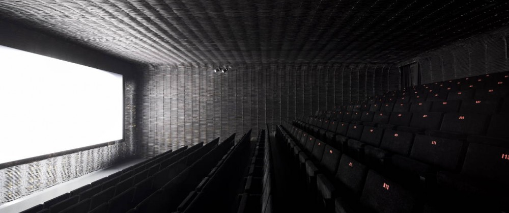 Cinema Center in Matadero de Legazpi / ch+qs arquitectos
