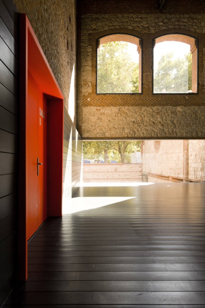 Cinema Center in Matadero de Legazpi / ch+qs arquitectos