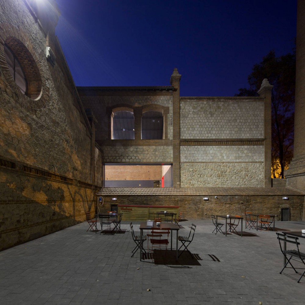 Cinema Center in Matadero de Legazpi / ch+qs arquitectos