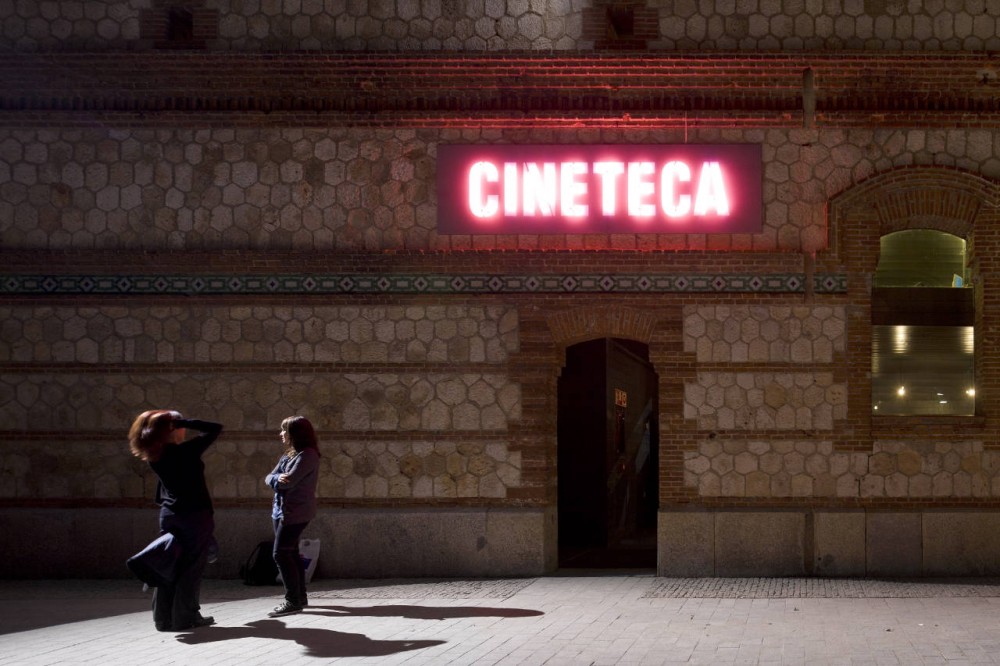 Cinema Center in Matadero de Legazpi / ch+qs arquitectos