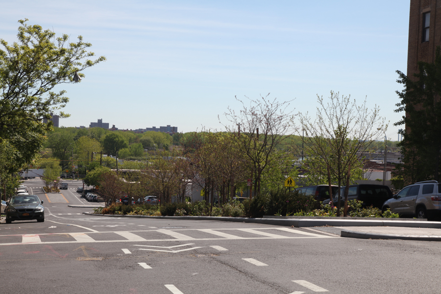 A Lesson in Dedicated Collaboration: Hunts Point Landing on the South Bronx Greenway / Mathews Nielsen Landscape Architects