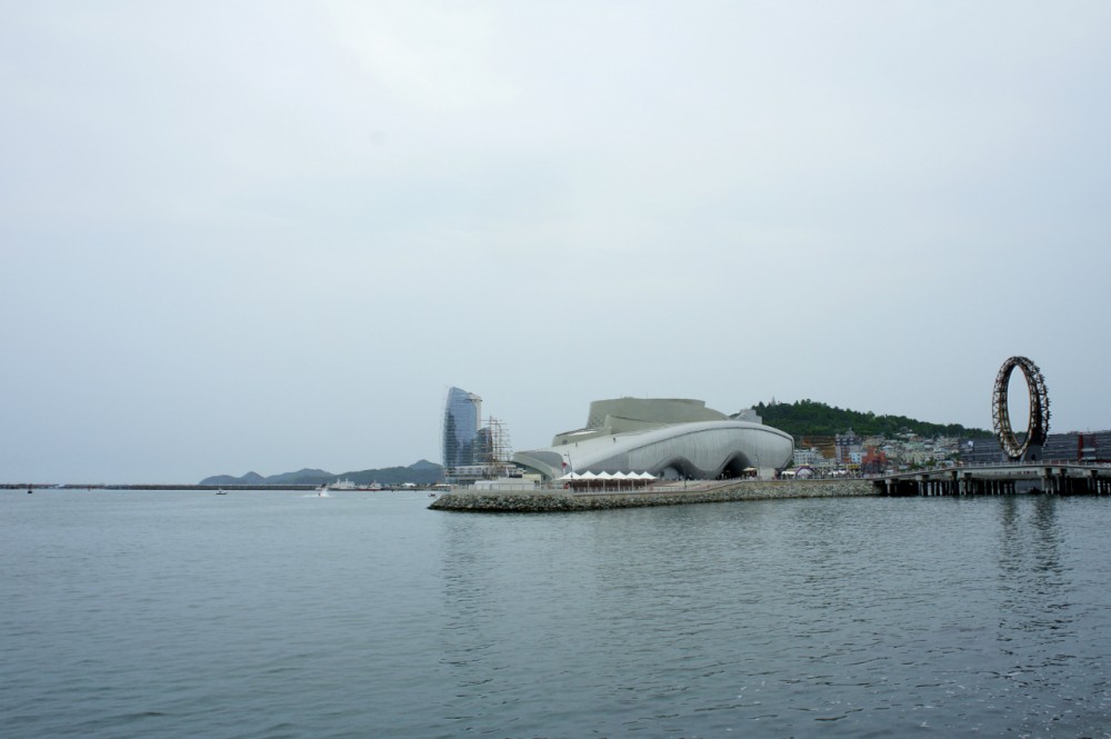 One Ocean, Thematic Pavilion EXPO 2012 / soma