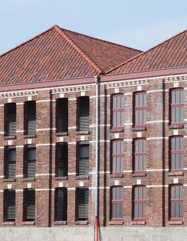 Droogloodsen / Lensass Architects