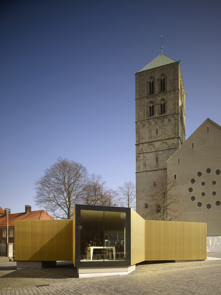 Golden Workshop / Modulorbeat Ambitious Urbanists & Planners