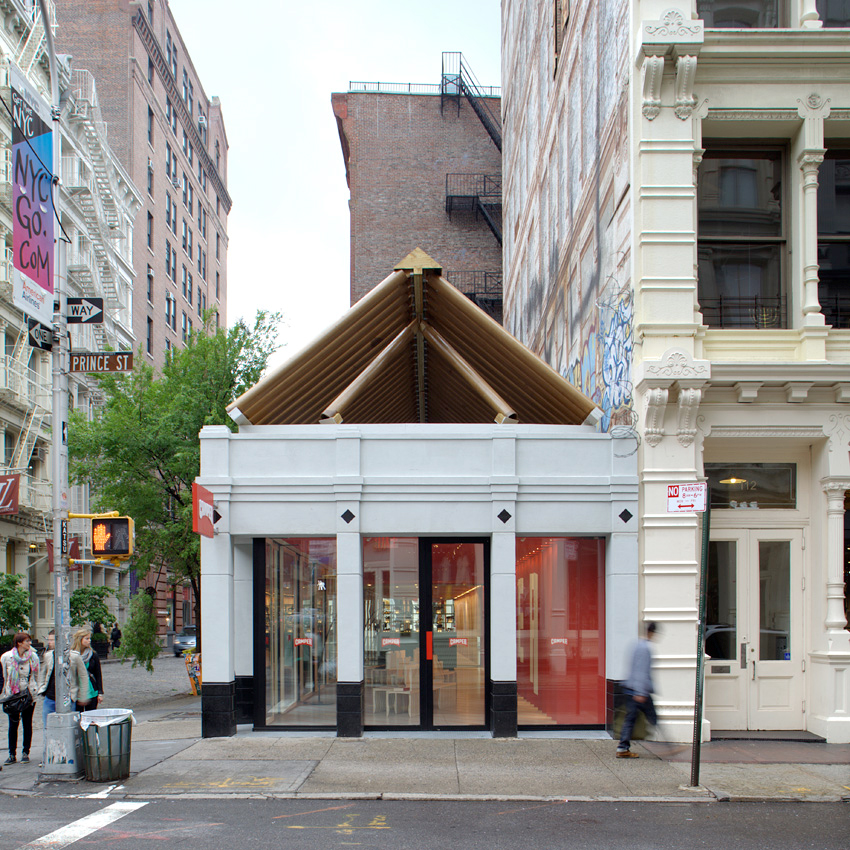 Camper’s House of Shoes / Shigeru Ban Architects + Dean Maltz Architect