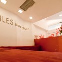 Smiles By Dr Cecile / Buensalido Architects Smiles By Dr Cecile / Buensalido Architects © Benson Go