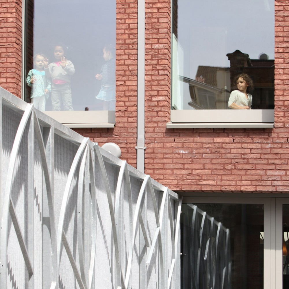 Sint-Gillis / Lensass Architects