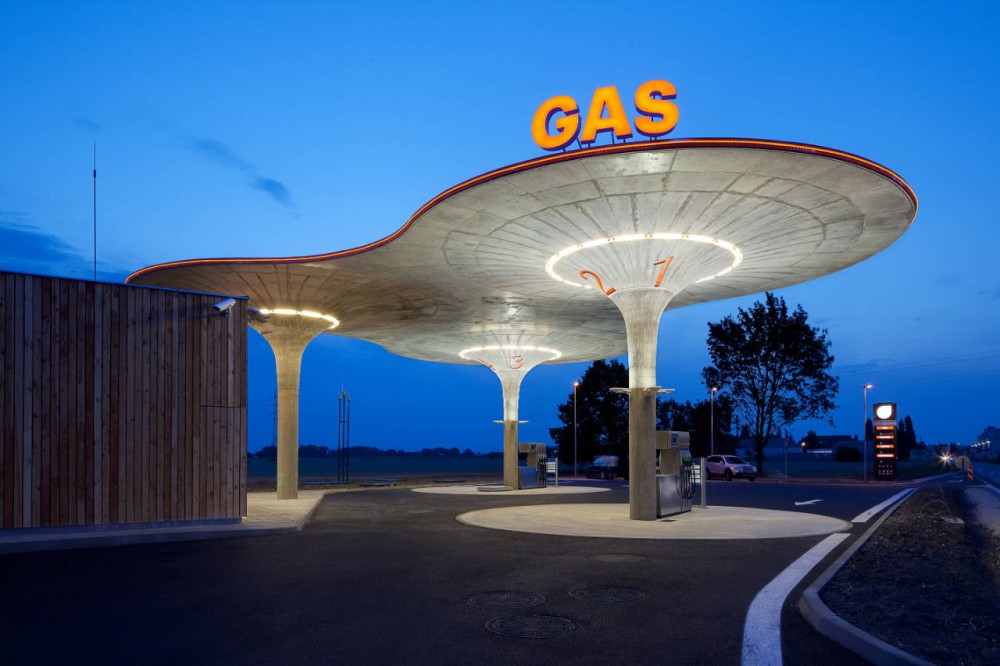 Gas Station / Atelier SAD