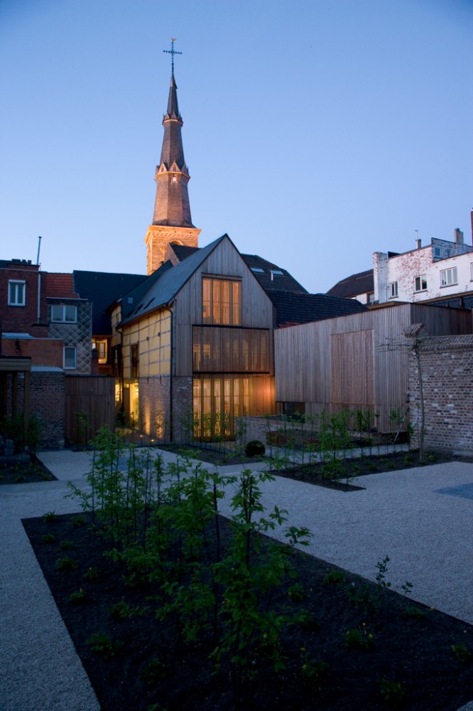 Sint-Martinus / Lensass Architects