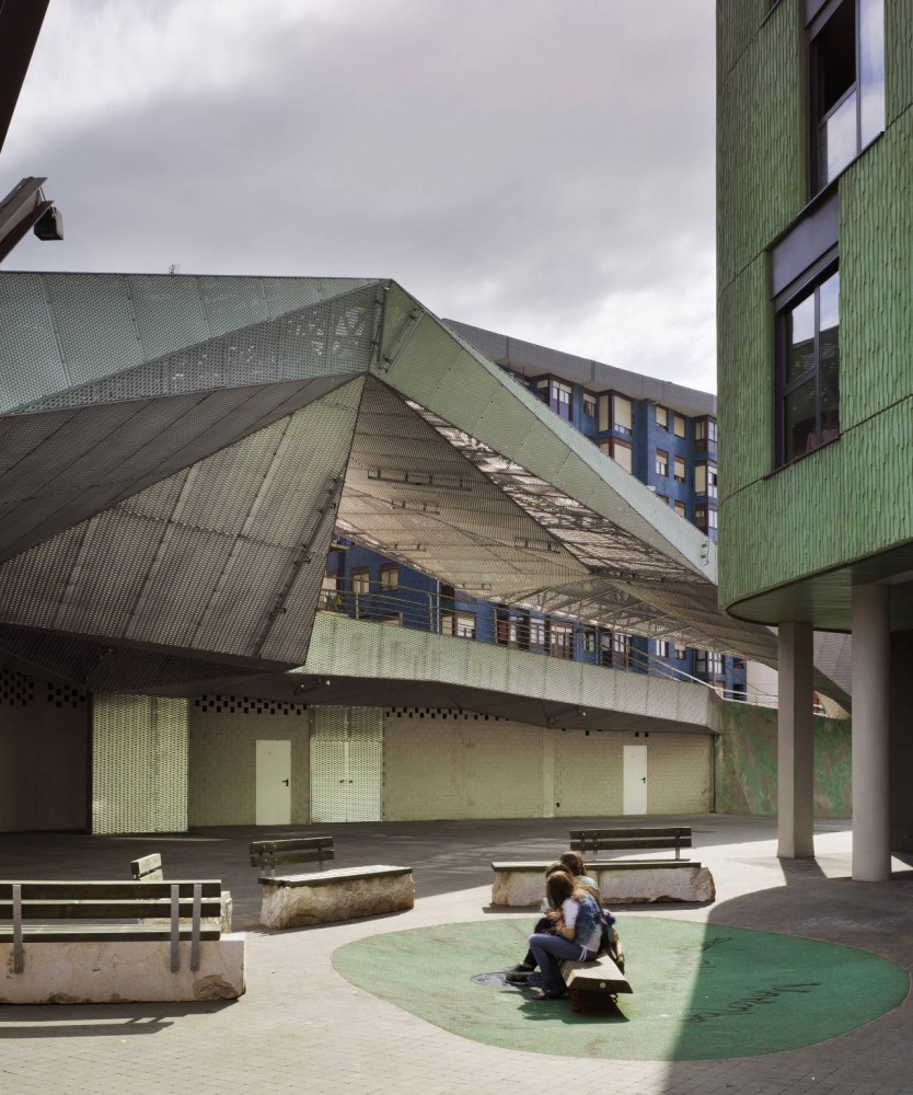 Pormetxeta Square / MTM Architects + XPIRAL