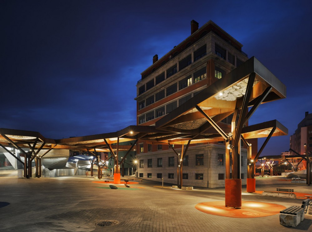 Pormetxeta Square / MTM Architects + XPIRAL