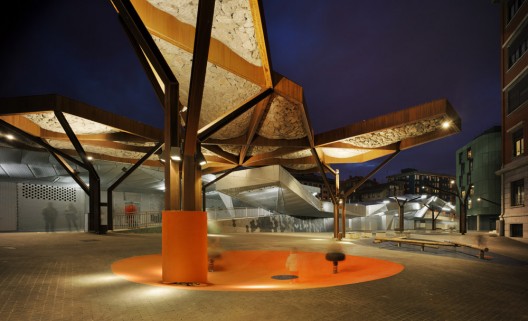 Pormetxeta Square / MTM Architects, Xpiral Architects