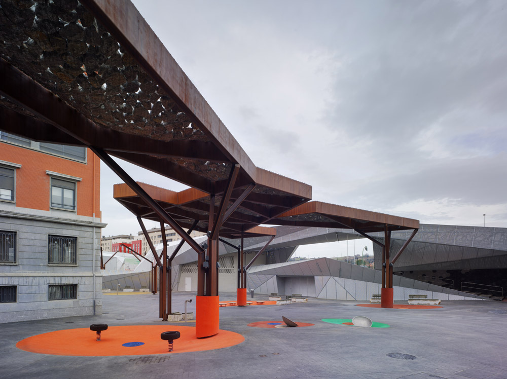 Pormetxeta Square / MTM Architects + XPIRAL