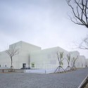 Youth Center of Qingpu / Atelier Deshaus © Yao Li