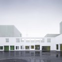 Youth Center of Qingpu / Atelier Deshaus © Yao Li