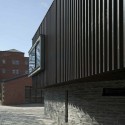 Stillpoint Clinic And Dojo / Piers Taylor, Mitchell Taylor Workshop Stillpoint Clinic And Dojo / Piers Taylor, Mitchell Taylor Workshop © Peter Cook