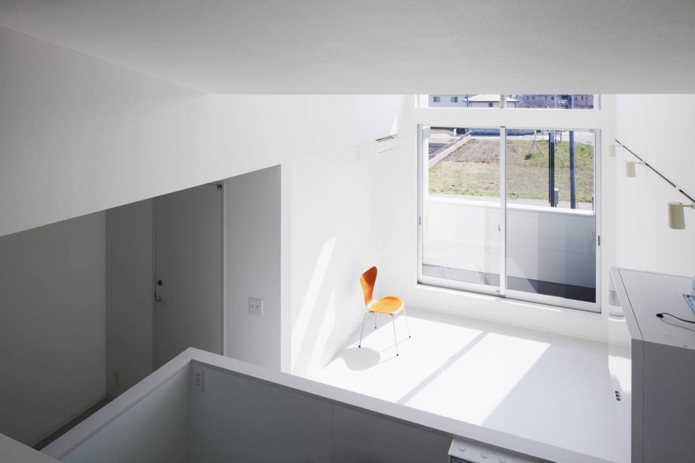 Ridge Apartment Complex in Gunma / SNARK + OUVI