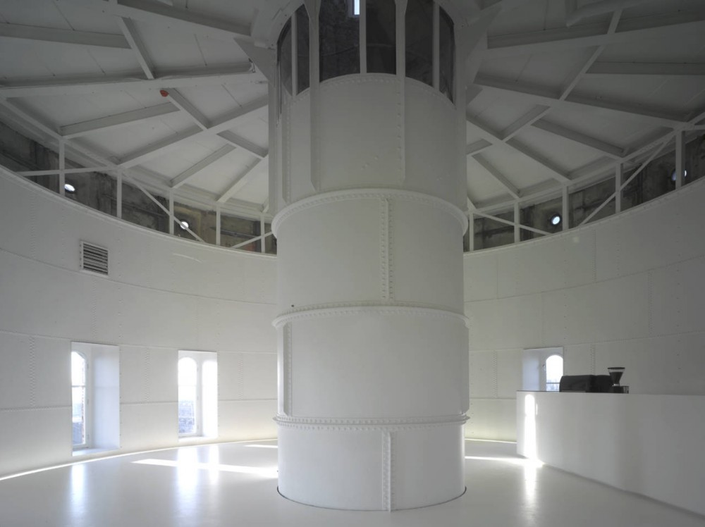 Watertower / Rocha Tombal Architects