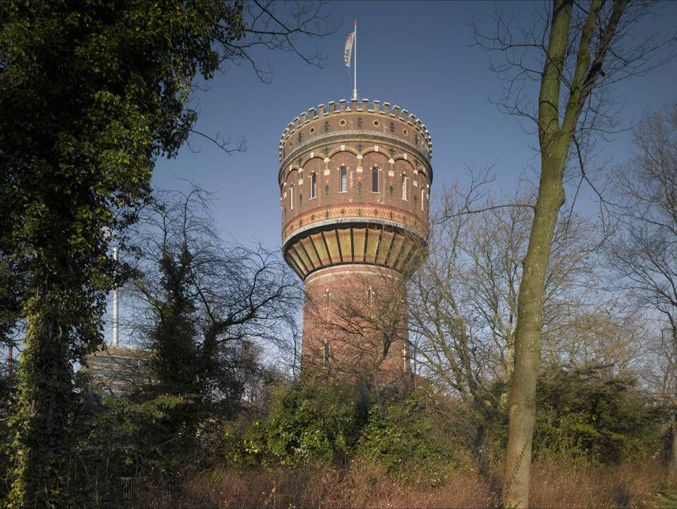 Watertower / Rocha Tombal Architects