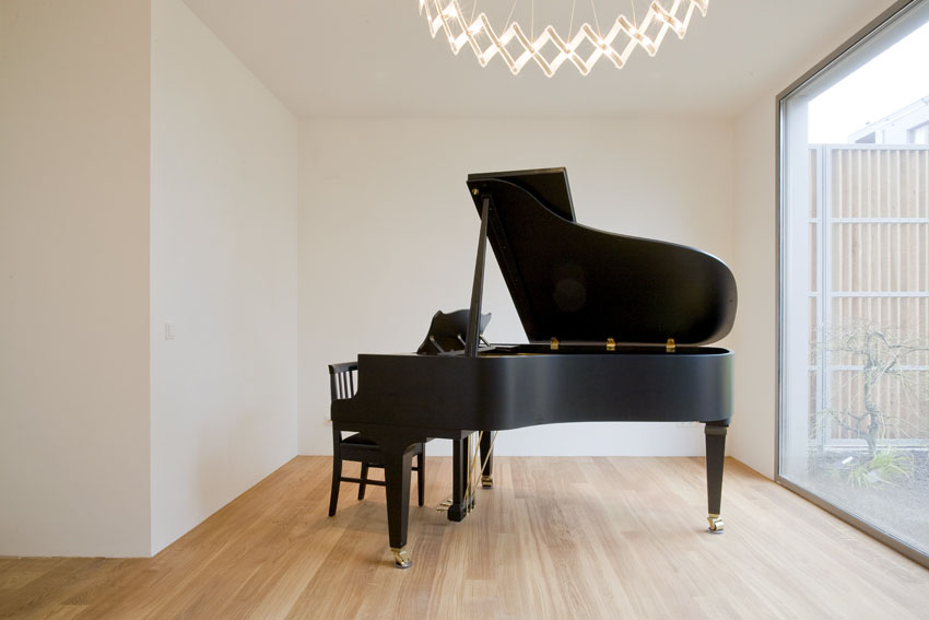 Piano House / Pasel.Kuenzel Architects