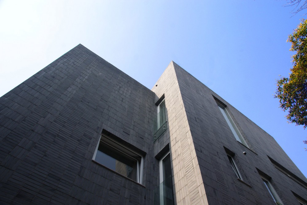 Villa A / QSJW Architects