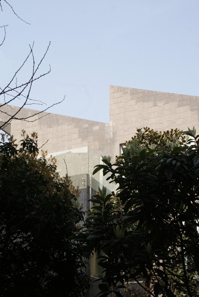 Villa A / QSJW Architects