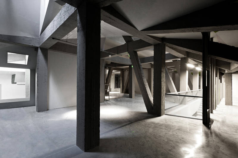 The Metamorphosis of the Great Rock / PLANT – Atelier Peter Kis