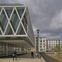 Romainville Multimedia Library / Philippe Gazeau Romainville Multimedia Library / Philippe Gazeau © Philippe Ruault