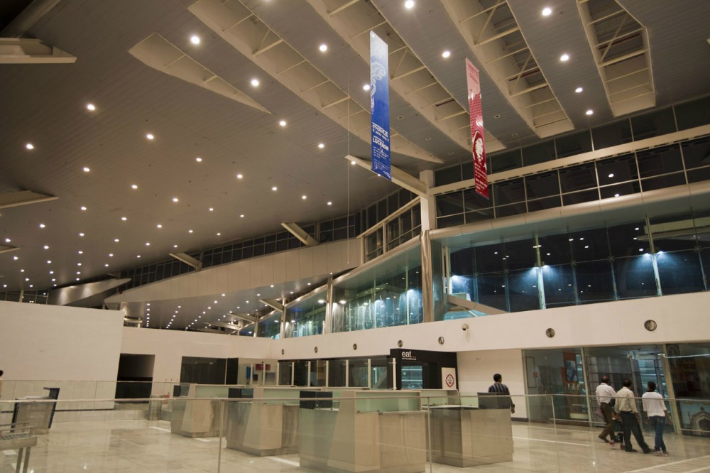 New Terminal at Lucknow Airport / S. Ghosh & Associates