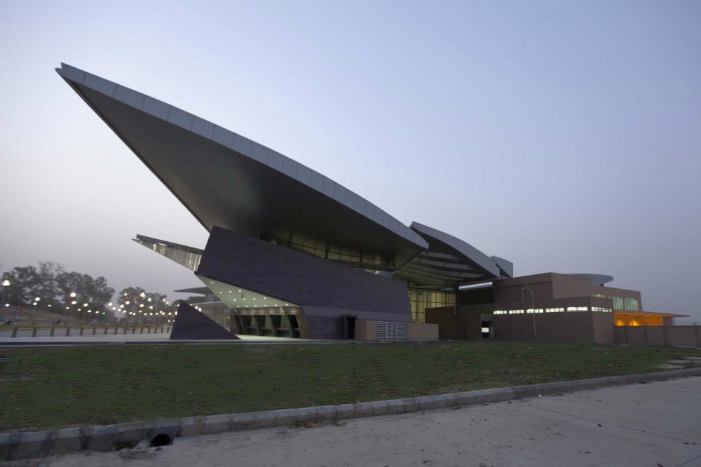 New Terminal at Lucknow Airport / S. Ghosh & Associates