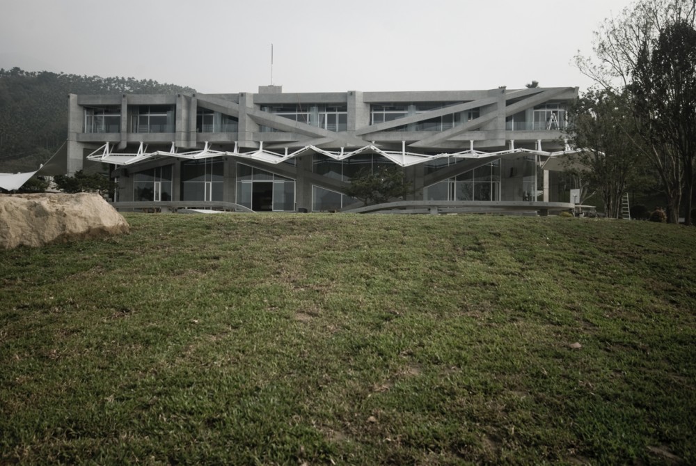 Khokak Panoram Resort / FCHY Architect Lab, C2H3.ch