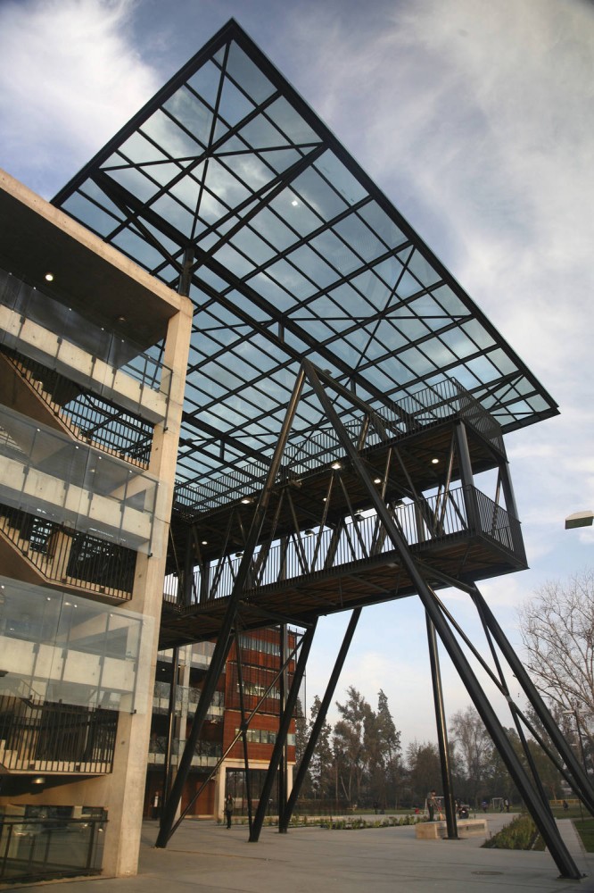 Duoc Maipu / Sabbagh Arquitectos