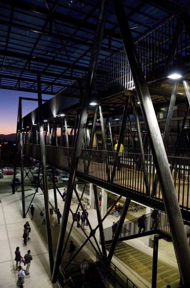 Duoc Maipu / Sabbagh Arquitectos