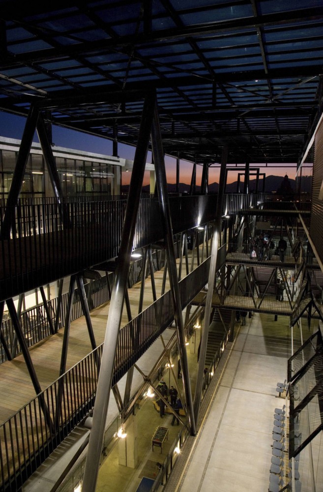 Duoc Maipu / Sabbagh Arquitectos