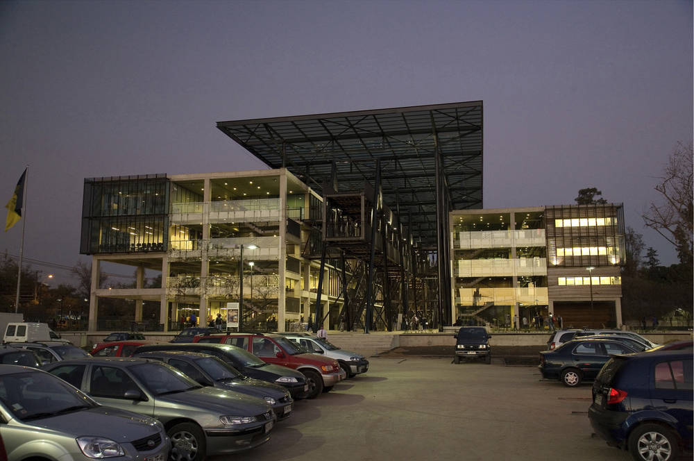 Duoc Maipu / Sabbagh Arquitectos