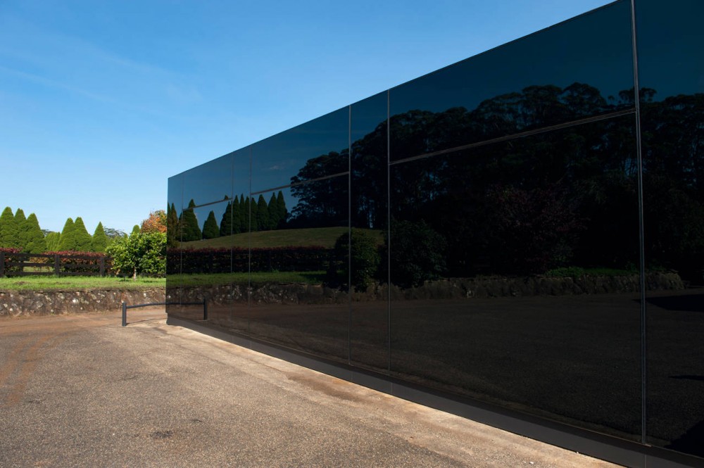 Black Box / Tina Tziallas + Factor Design
