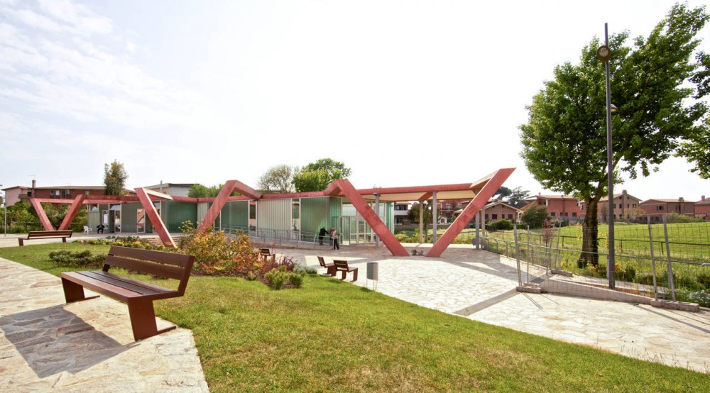 Falcognana Elderly Center / laN+