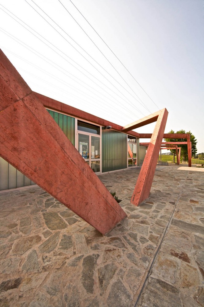 Falcognana Elderly Center / laN+