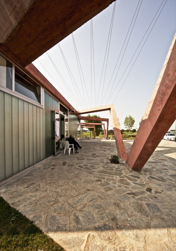 Falcognana Elderly Center / laN+