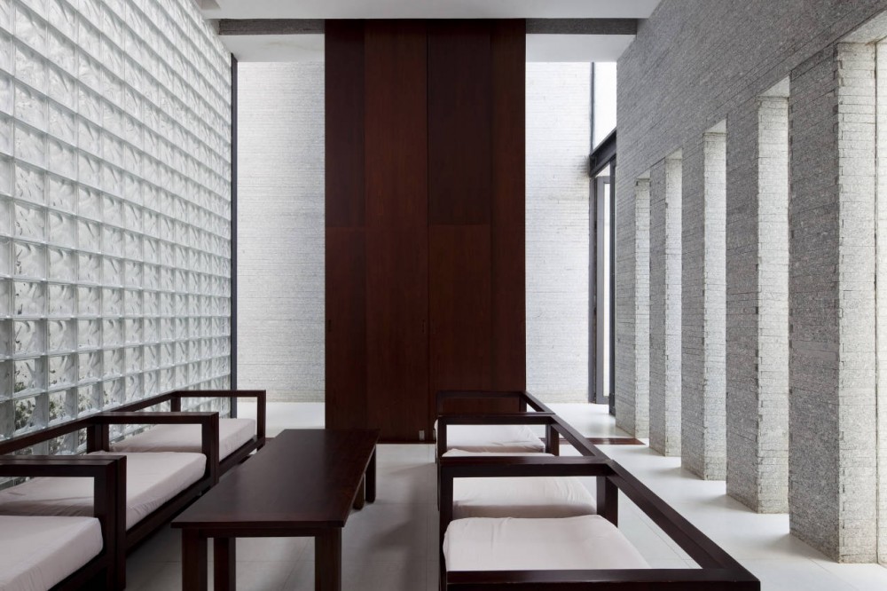 Gia Lai House / Vo Trong Nghia Architects