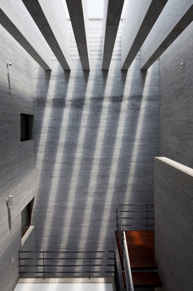 Gia Lai House / Vo Trong Nghia Architects