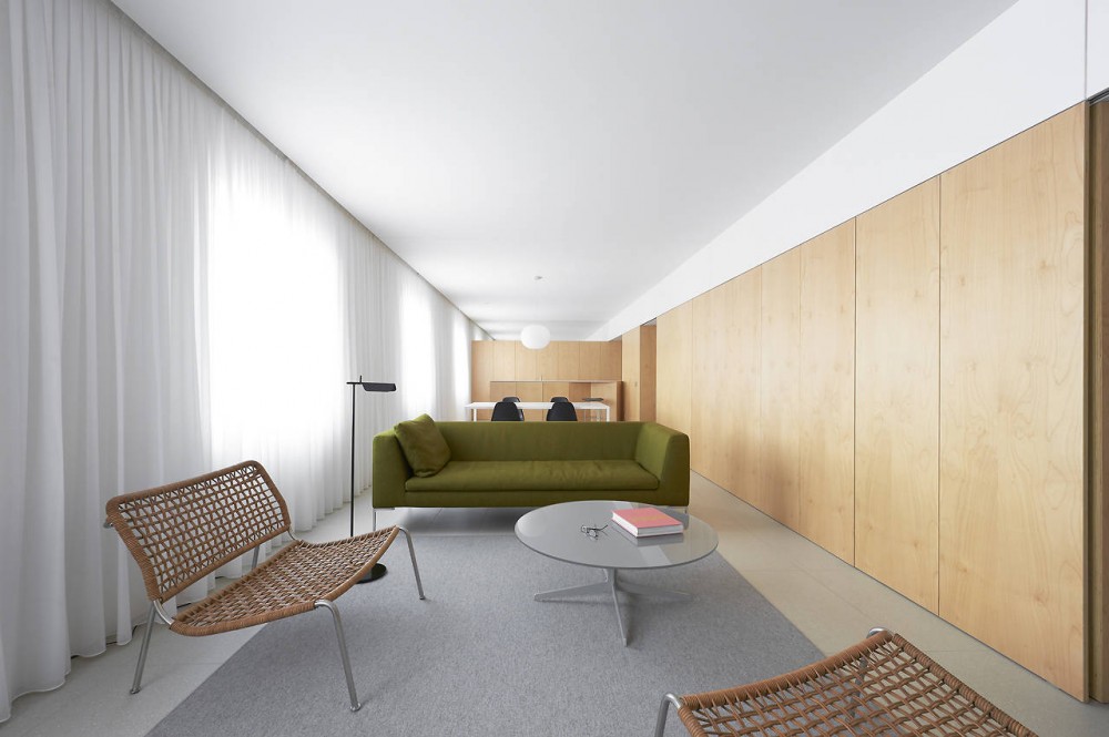 Apartment Refurbishment in Pamplona / Iñigo Beguiristain