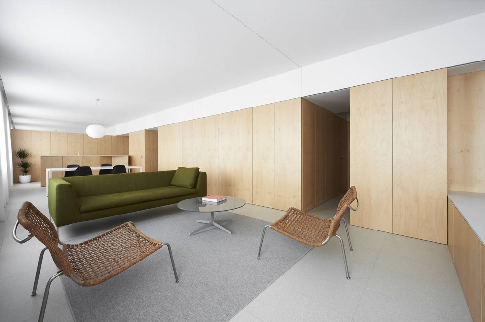 Apartment Refurbishment in Pamplona / Iñigo Beguiristain